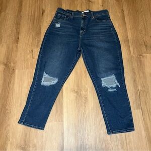 Vintage Vibe: Levi's Signature "Mom" Jeans, Flattering Fit Size 18/34
